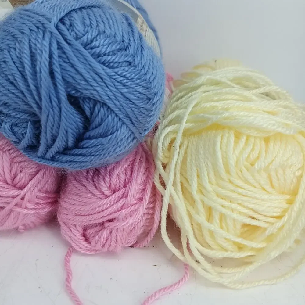 5+ SKEINS Bernat Satin Yarn Vintage Color LOT